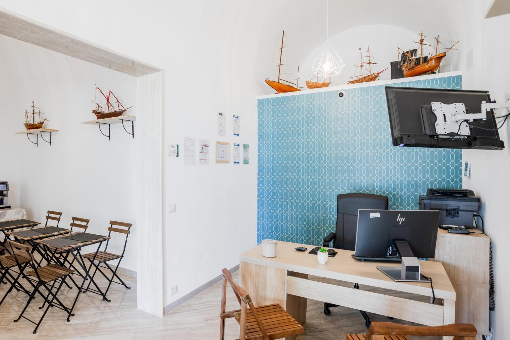 Pietramare Luxury Suites Bari Eksteriør bilde