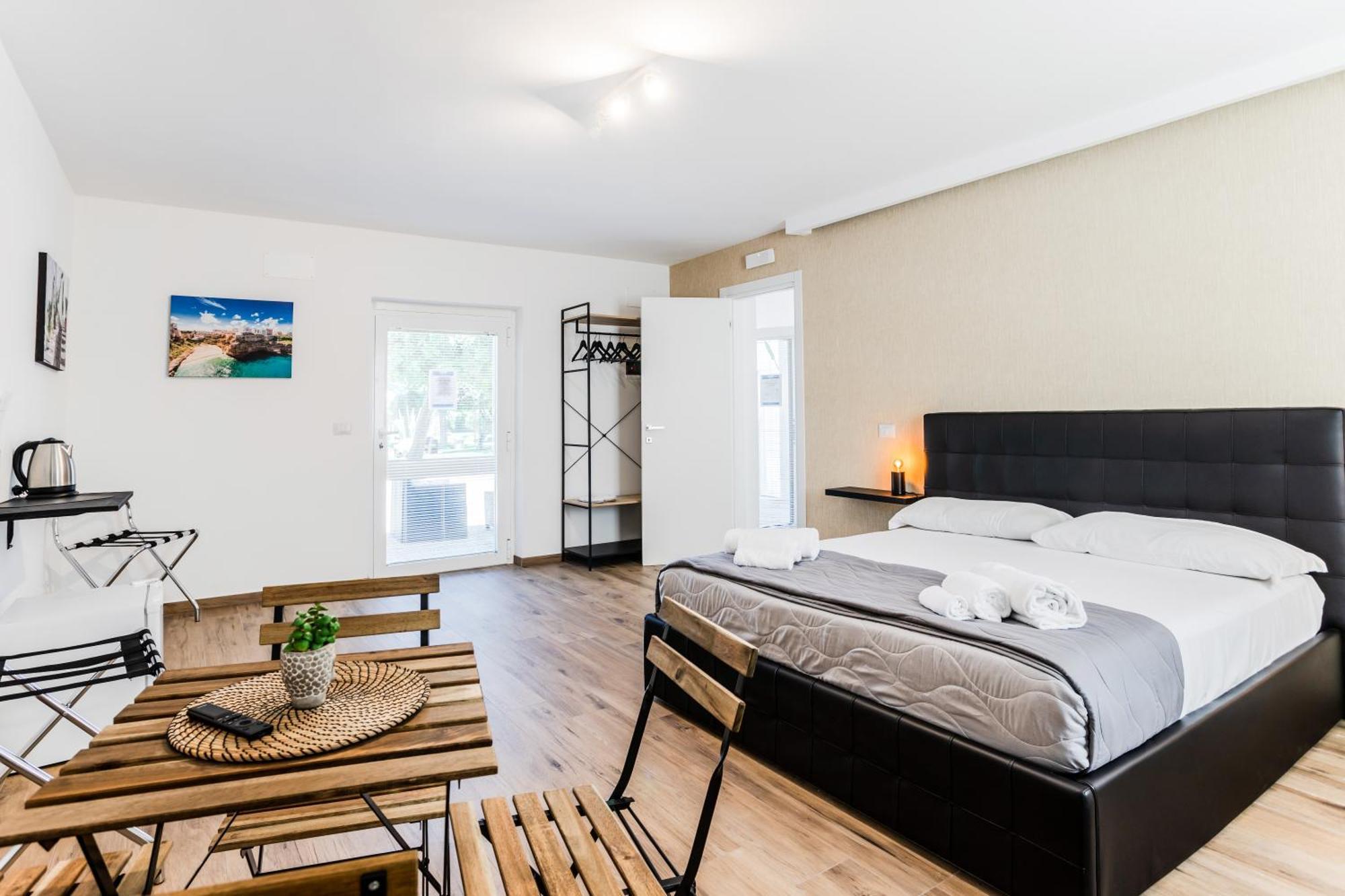 Pietramare Luxury Suites Bari Eksteriør bilde