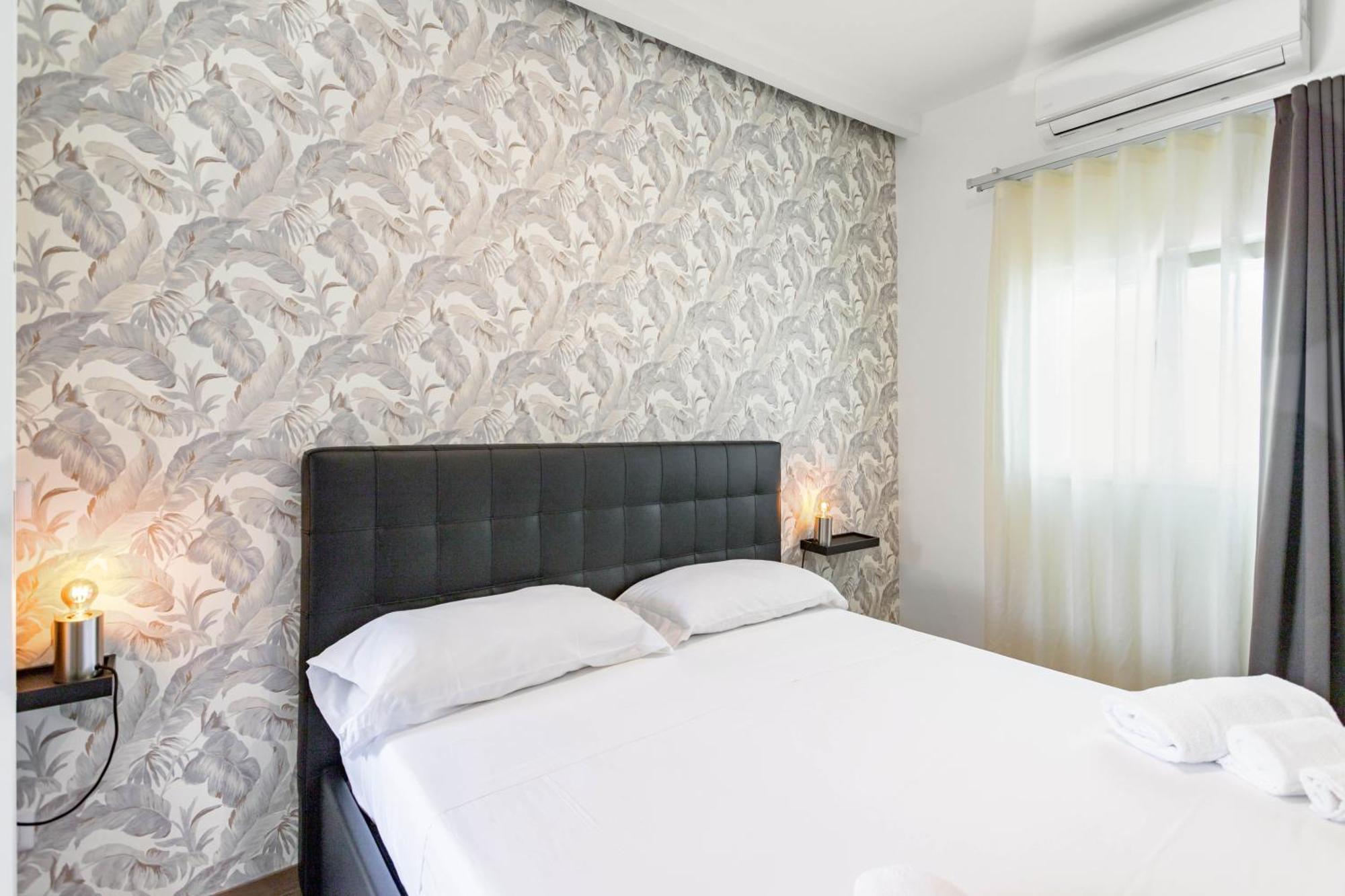 Pietramare Luxury Suites Bari Eksteriør bilde