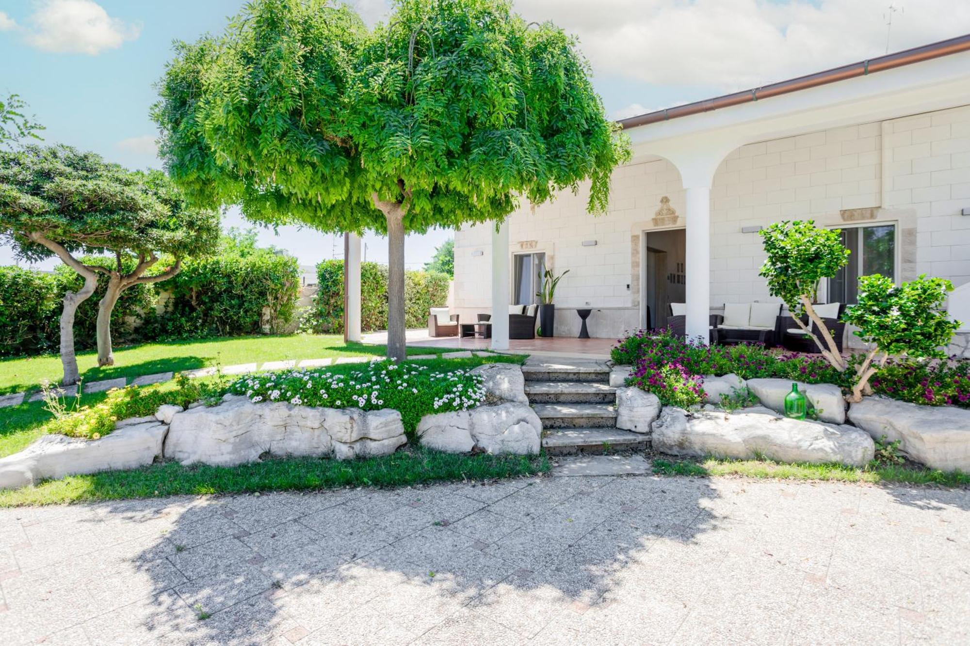 Pietramare Luxury Suites Bari Eksteriør bilde