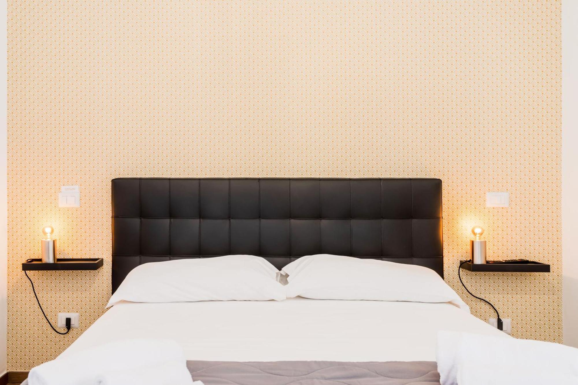 Pietramare Luxury Suites Bari Eksteriør bilde