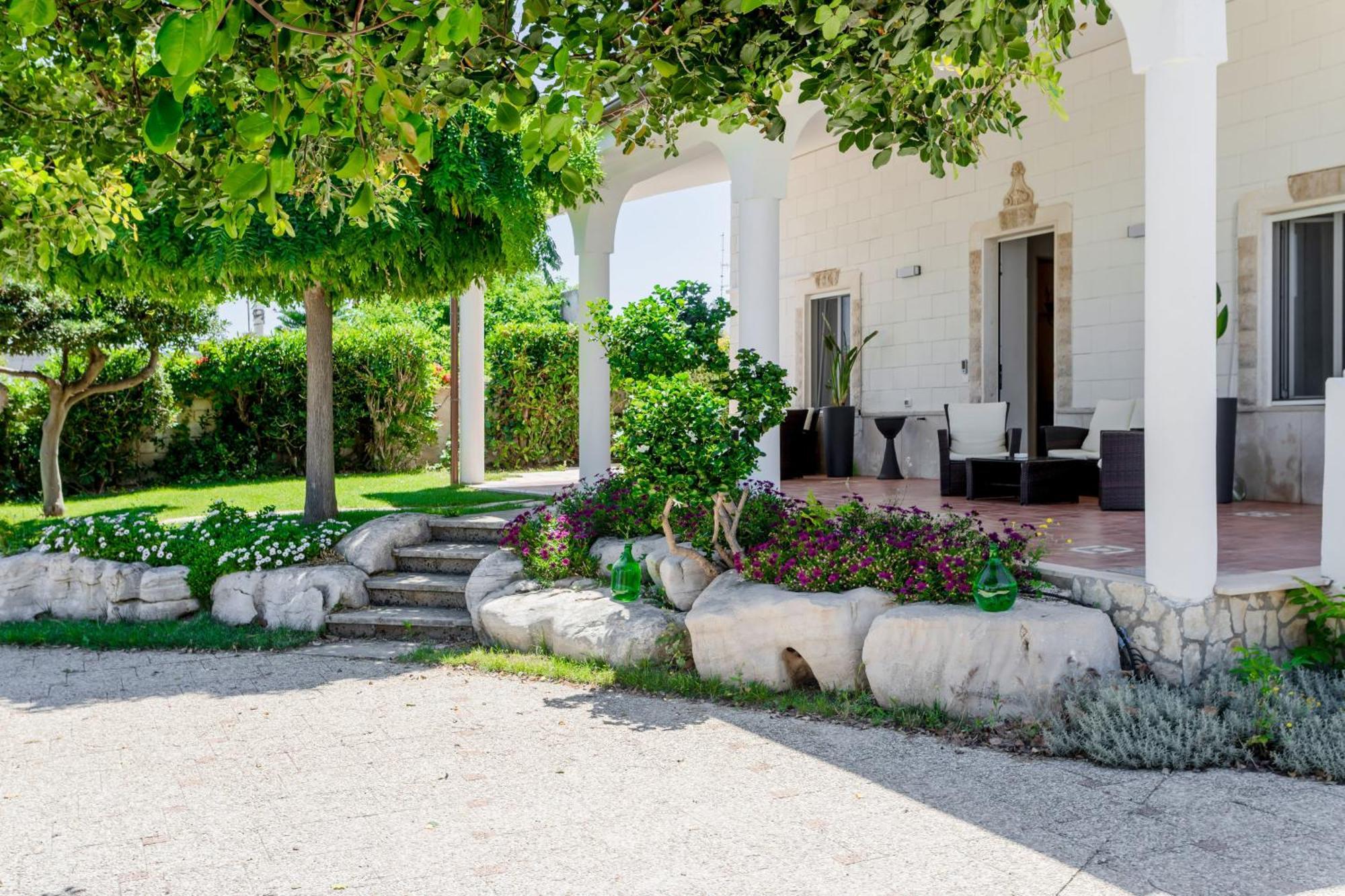 Pietramare Luxury Suites Bari Eksteriør bilde
