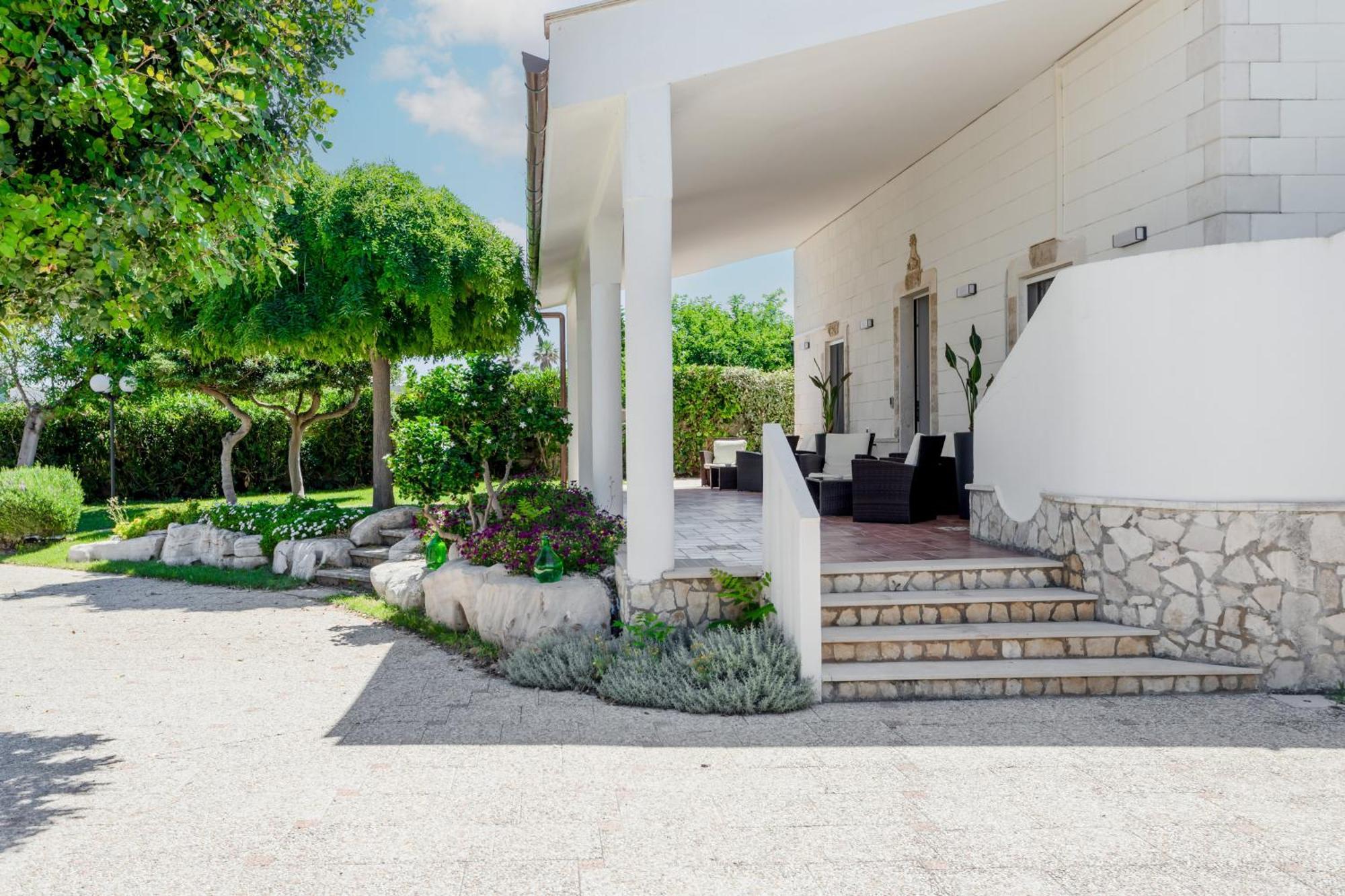 Pietramare Luxury Suites Bari Eksteriør bilde